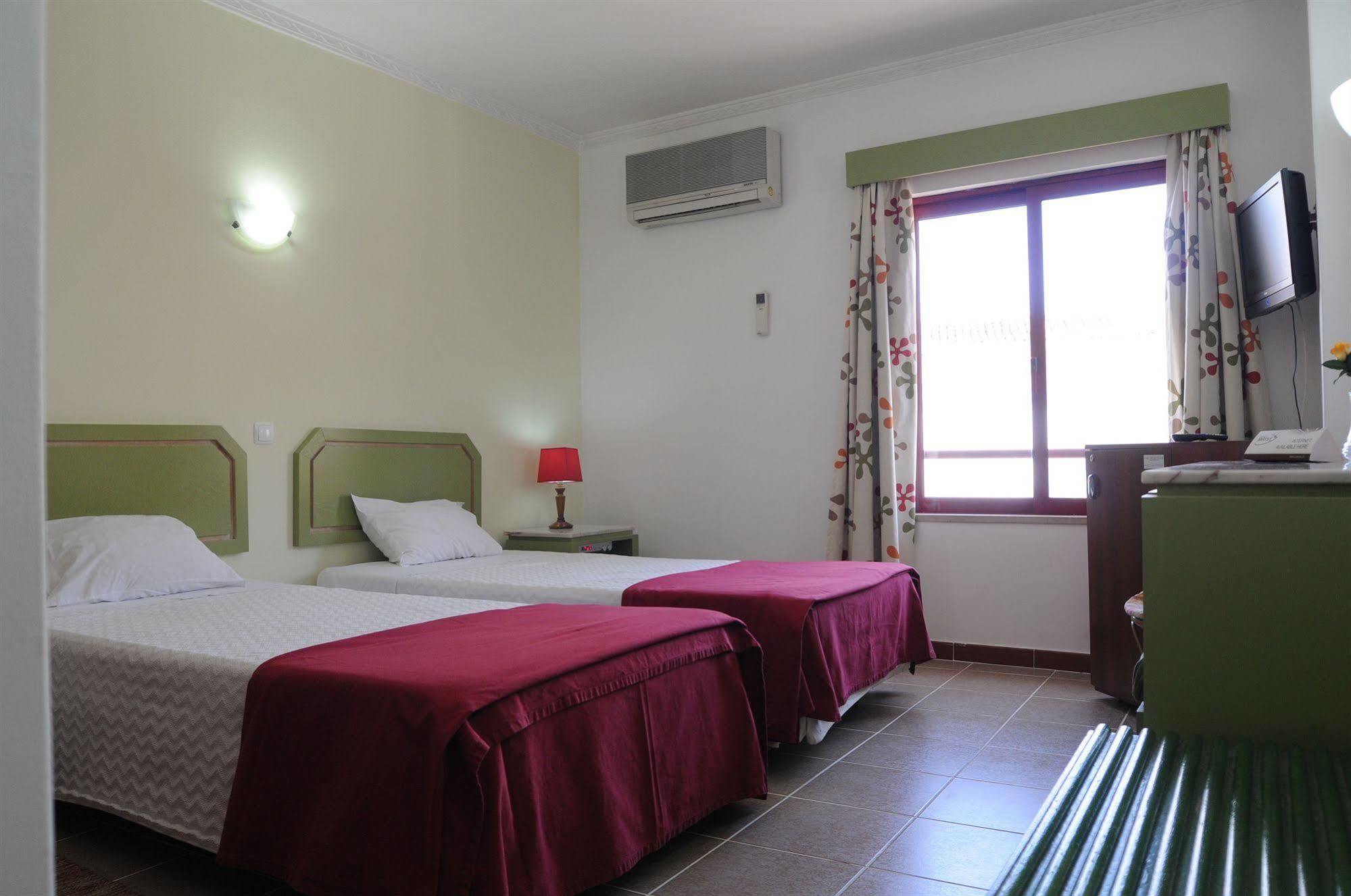 Best Western Hotel Dom Bernardo Faro Exterior photo